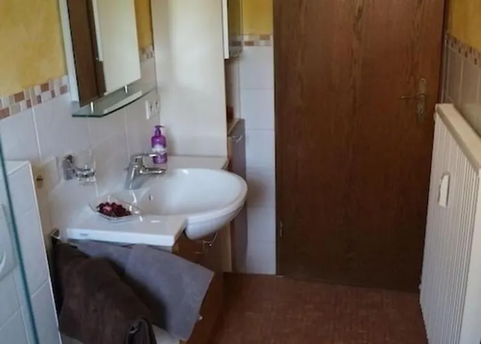 Familienfreundliche Weingarten In * פיספורט