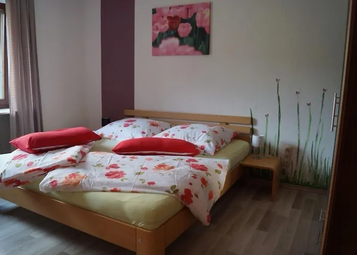 Familienfreundliche Weingarten In * פיספורט